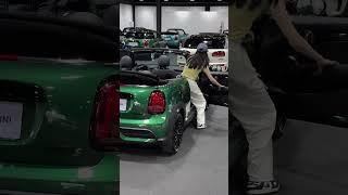 The first MINI convertible for youngpeople~ #MINI #MINIconvertible#CABRIO