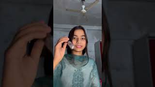 Viral bottom eyelashes hack#ytshorts #shortvideo #hack #makeuphacks #hacktutorial #hacktutorial