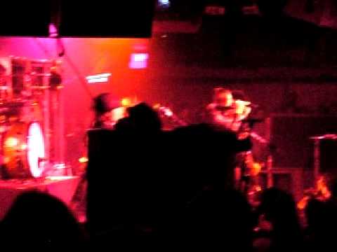 Shinedown -  Devour-Starland Ballroom 12.11.2008