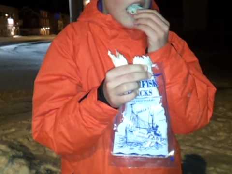 A nerd take a backflip! (tørrfisk product)