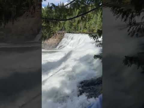 Nice View ( if you like please like and share for more content like this) #kamloops #riverside