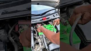 How to Jumpstart Car With Another Battery? #CarJumpstarter #jumpstart #rxmechanic #mechaniclife