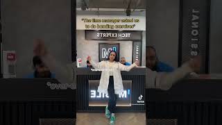 The best customer service & best cheerleaders 🤩 #mobilephones #phonerepairshop #techexperts