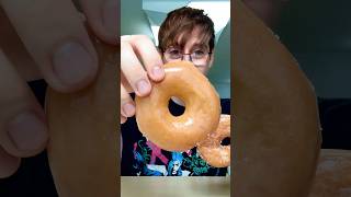 Krispy Kreme vs DUNKIN Donuts Korean Edition!