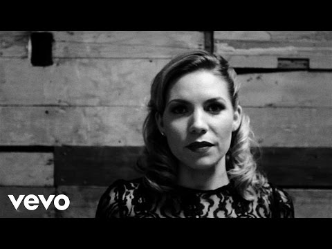 Skylar Grey - Back From The Dead (Behind The Scenes) ft. Big Sean, Travis Barker