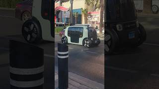 Zoox driverless robotaxi.  Las Vegas.  #zoox #lasvegas #robotaxi #driverlesscar