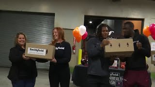 Smithfield makes donation to help fight hunger