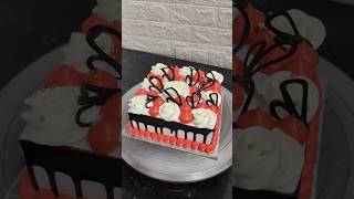 strawberry square cake decorating ideas #strawberrycake #shorts #ytshorts #cakedecorating #viral
