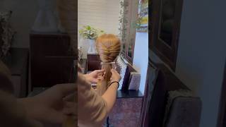 Easy and beautiful hairstyle hack #tutorial #youtubeshorts #ytstudioes #easyhairstyles #explore