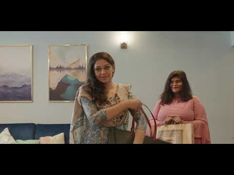 Deleted Scene - Neena amazes Fraud and Nikki | Dulquer, Kalyani, Shobana|Varane Avashyamund