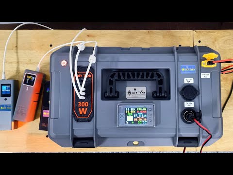 Trạm 12V-100Ah (1,280 kWh) với mạch sạc Ugreen 300W có 5 cổng sạc - mưa bão không sợ cúp điện