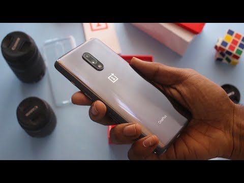 OnePlus 7 (Mirror Gray/6GB/128GB): What's in the box!