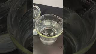#funscience #experiment #experiment #surfacetension #like #easyscience #subscribe #viralexperiment