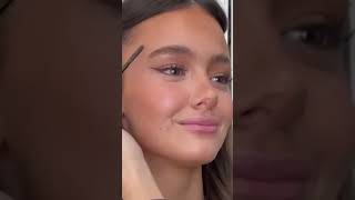 When your inner glow becomes your outer glow. Makeup by @taniellejaimua using the Vol.1 Brushes