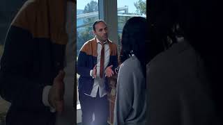 Casual #Startup Discussion: Man and Woman Talking #Business | #Collaborative Work Environment