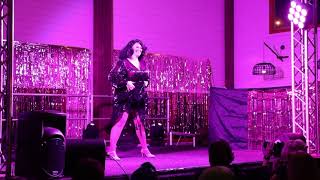 Kitty La Creme - Built for Comfort burlesque routine @ Tassels & Tails 2021