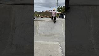 How To Halfcab Rock N Roll With Quality Skateboard Lessons. #skatetricks #tricktips