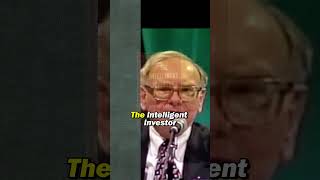 3 must read books by Warren Buffett to become a better investor