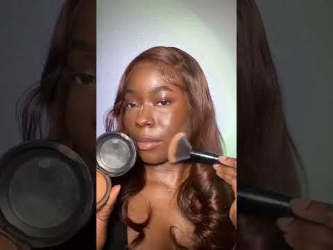 You Need To Follow These Tips For The Perfect Dewy Make Up Base!