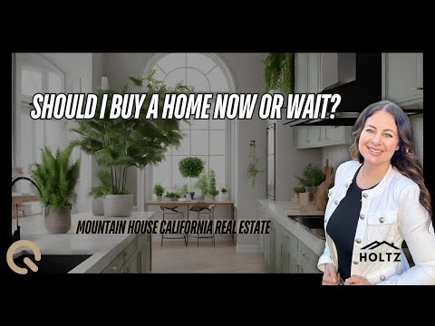 Should You Buy a House NOW or WAIT?