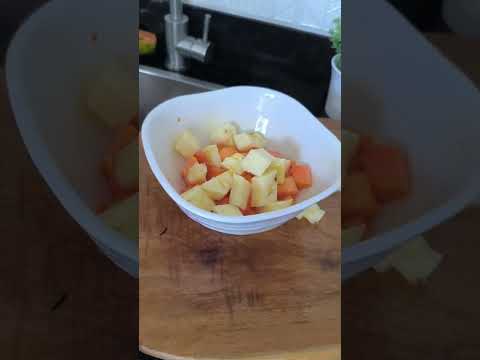 ¡Mezcla piña con papaya! #saude #shortsviral #vitaminc