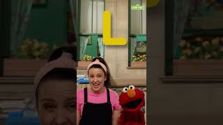 Ms. Rachel and Elmo Sing the ABCs! #sesamestreet