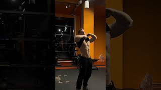 Forma de vara 🔜 #bodybuilding #motivation #fitness #aesthetic #cut #protein #gymfood #gymrat