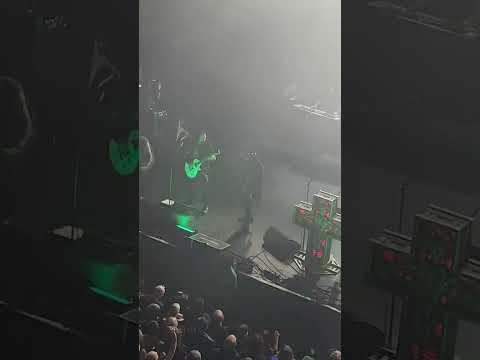 MINISTRY: "Thieves," [ slam dancing balcony view ] at Terminal 5 NYC