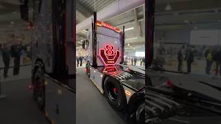 V8 MOOD SCANIA