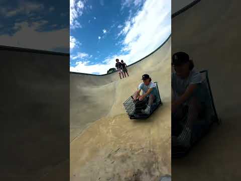Drifting in a skatepark part 2