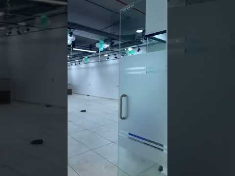 NEW STORE IN GURGAON || SECTOR 34 || HERO HONDA CHOWK || REFURBISHED LAPTOP #shorts #youtubeshorts