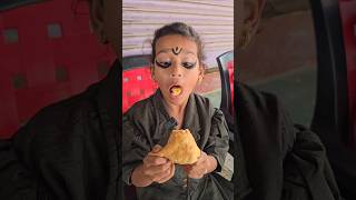 Samosa Le Liya 😂 #shorts #tiktokvideo #funnyshorts #comedy #ytshorts #songs