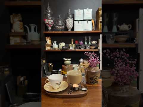 Spilling tea-literally-over tea-based cocktails #sydneyrestaurant #sydneyfood #pottspoint #nextspot