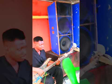 Holy Master play lead Guitar with City Boys #2025viralvideo #music #highlifebeats #nigeriamusic