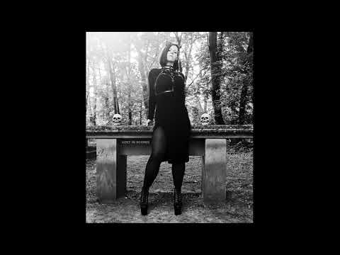 Dark Queen Rising (Lost in Scores Instrumental)