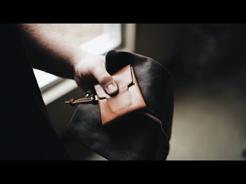 The Best EDC Minimal Wallet - Loyal Stricklin