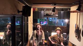 髭と長髪とわたし - 夜が始まる時 @ Bar Smoky 2023.08.04