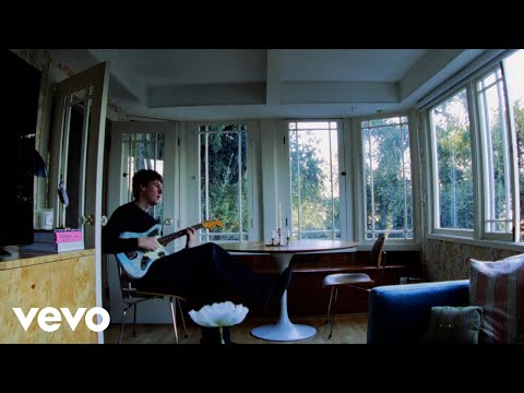 Malcolm Todd - Rockstar Boyfriend (Official Visualizer)
