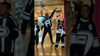 Teaching shuffle dancer kazan AI #dancer #dance #aidance #shorts