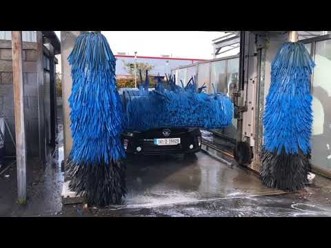 How To Wash Car At Petrol Station
