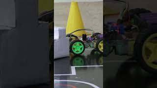 Student Projects Explaining to Jury Members | Universal Robo League Season 1