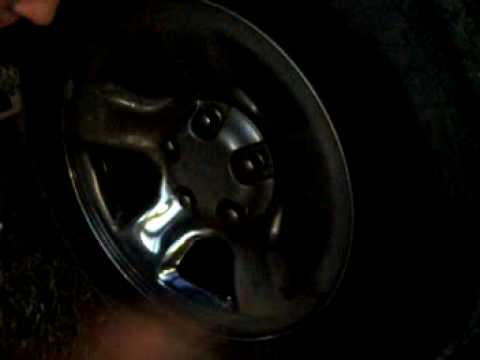 Removing Brake Dust & Surface Rust from a Dodge rim
