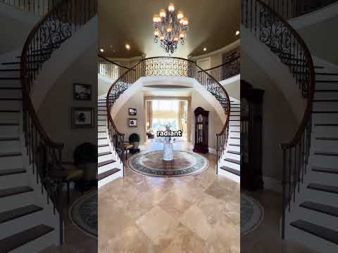 20-acre luxury property on Skyline Boulevard 🏡