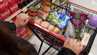 USDA says SNAP benefits will not go out next month amid government shutdown