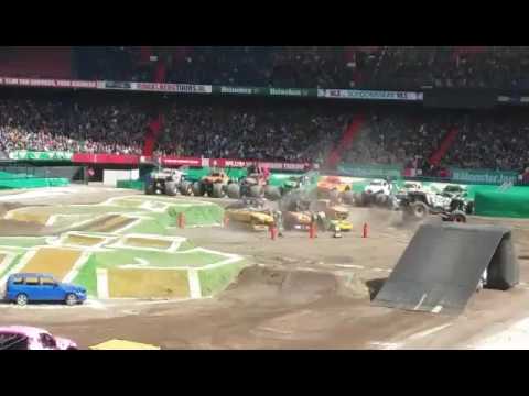 Monsterjam 2016 stunt
