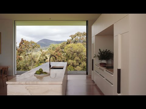 Mid-Century Modern inspiration in Australian wine country - Woodward Architects and Lot 1 design