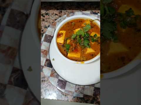 Super tasty mattar paneer 🥗❣️ #shorts #paneer  #viralvideo @TastyTreats-02