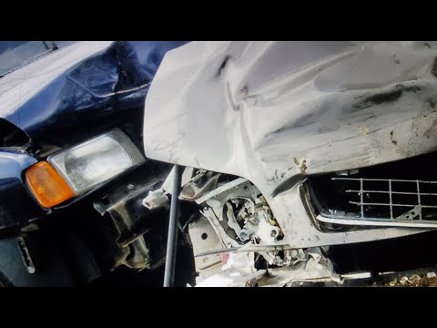 How To Get The Mystery Badge In Car Crash Simulator