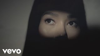 FARIANA - A Fuego (Official Video)