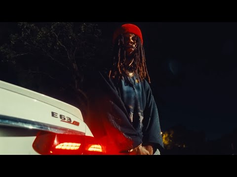 Bani - Goosebumps (Official Music Video)